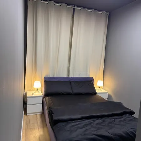 End Luxury Old Town شقة
